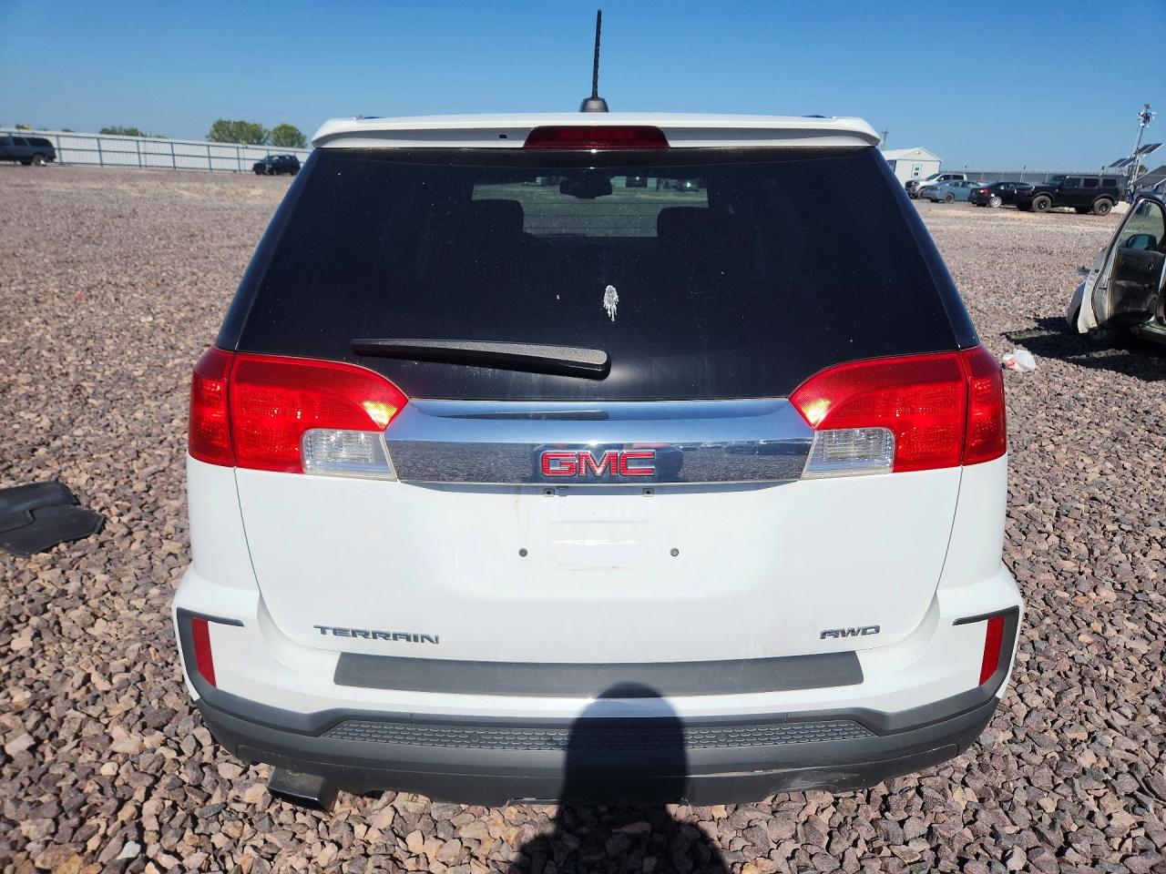 2017 GMC TERRAIN SLE photo 11