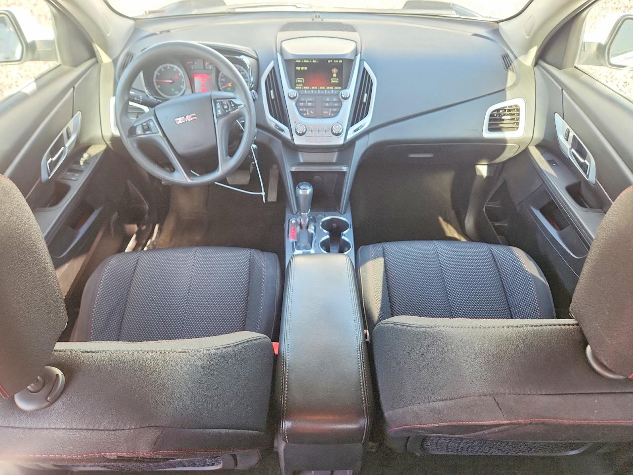 2017 GMC TERRAIN SLE photo 15