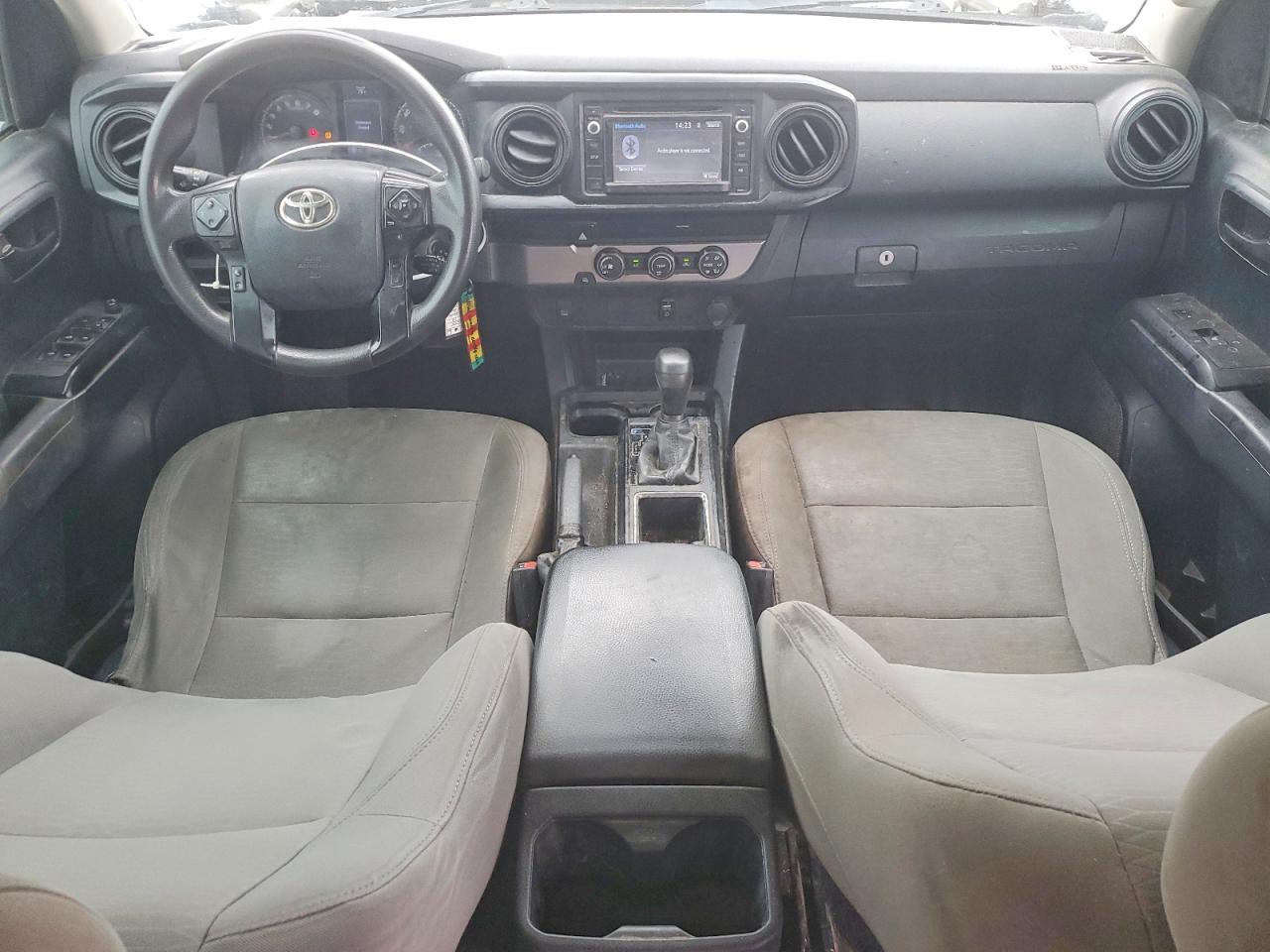 2019 TOYOTA TACOMA SR photo 8