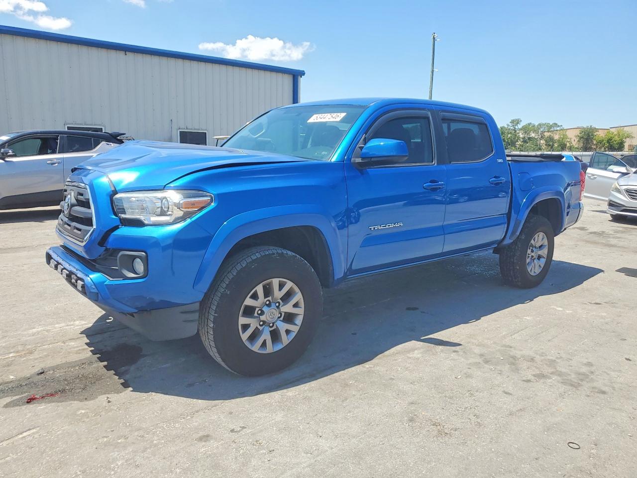 2017 TOYOTA TACOMA