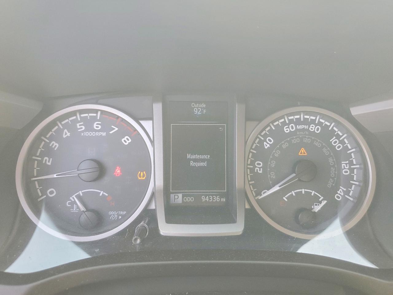 2017 TOYOTA TACOMA SR5 V6 photo 17