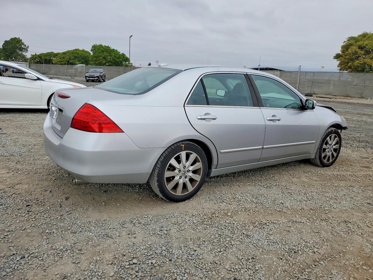 2007 HONDA ACCORD EX photo 5