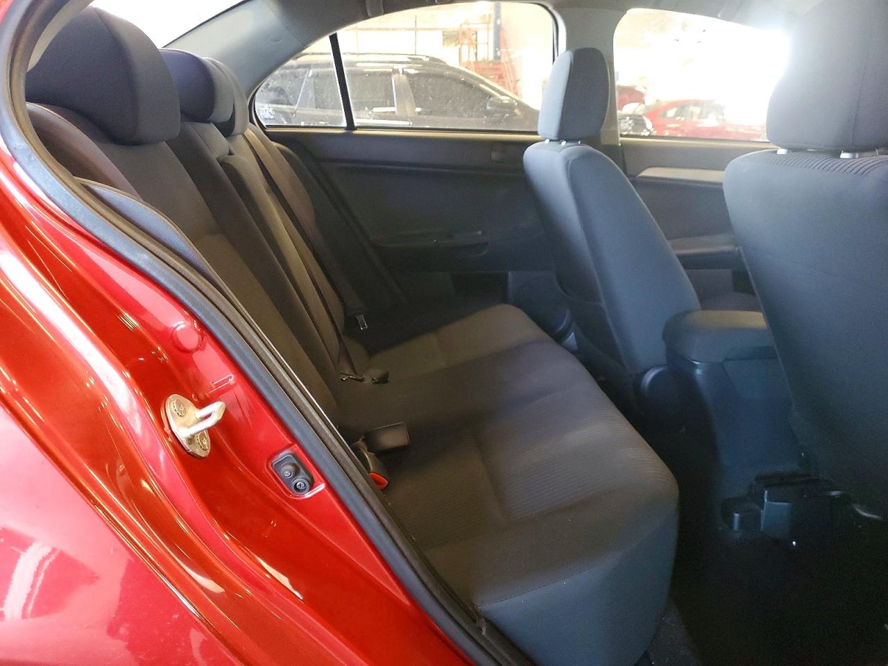 2014 MITSUBISHI LANCER SE photo 28