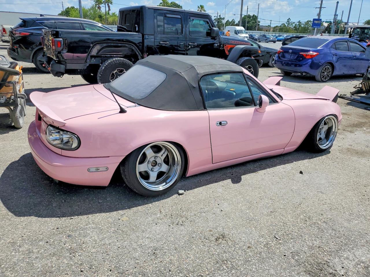 1996 MAZDA MX-5 MIATA photo 3