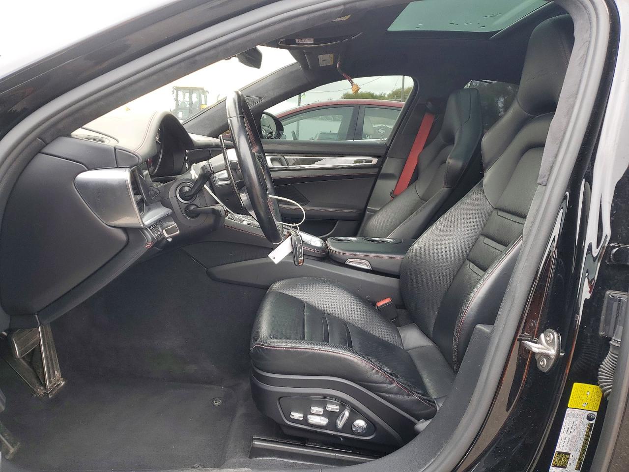 2018 PORSCHE PANAMERA TURBO photo 13