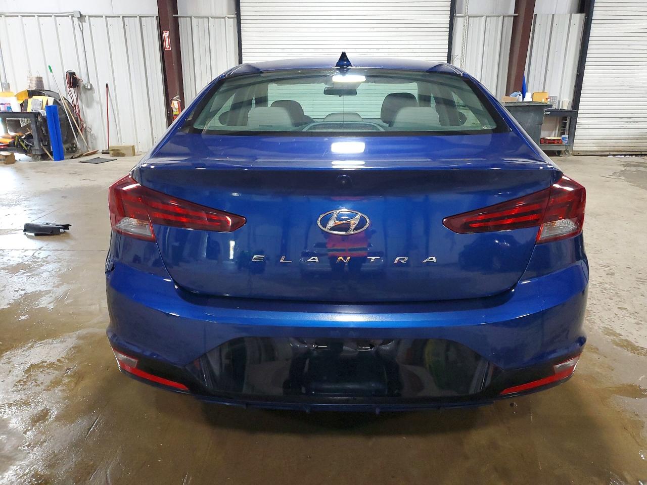 2019 HYUNDAI ELANTRA SEL photo 11