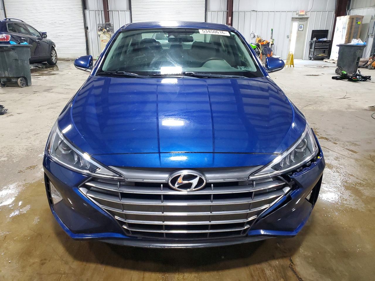 2019 HYUNDAI ELANTRA SEL photo 9