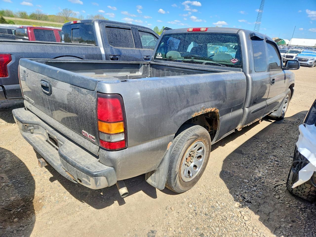 2006 GMC NEW SIERRA C1500 photo 7