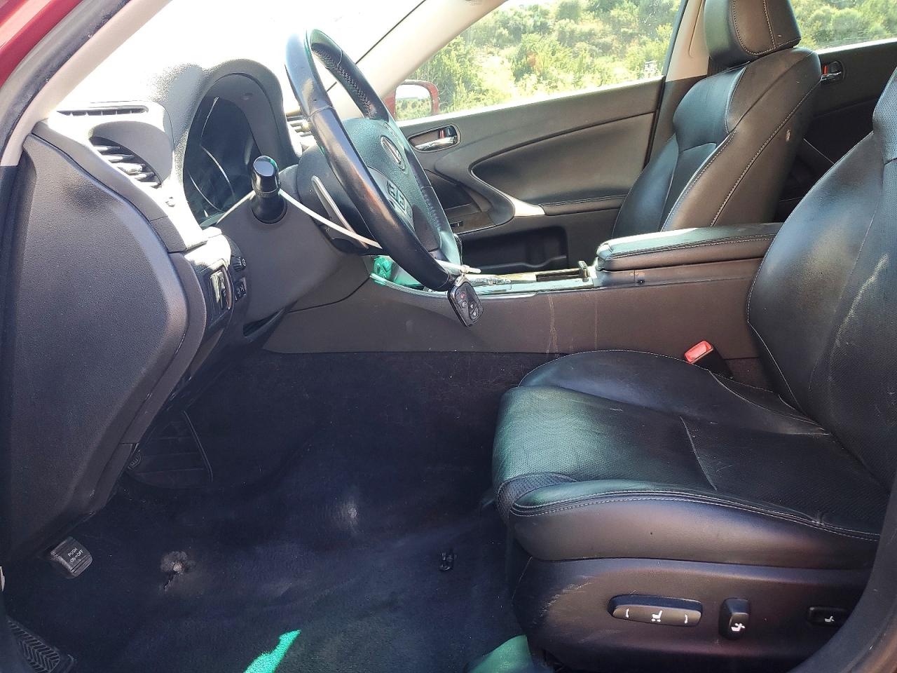 2012 LEXUS IS 250 photo 13