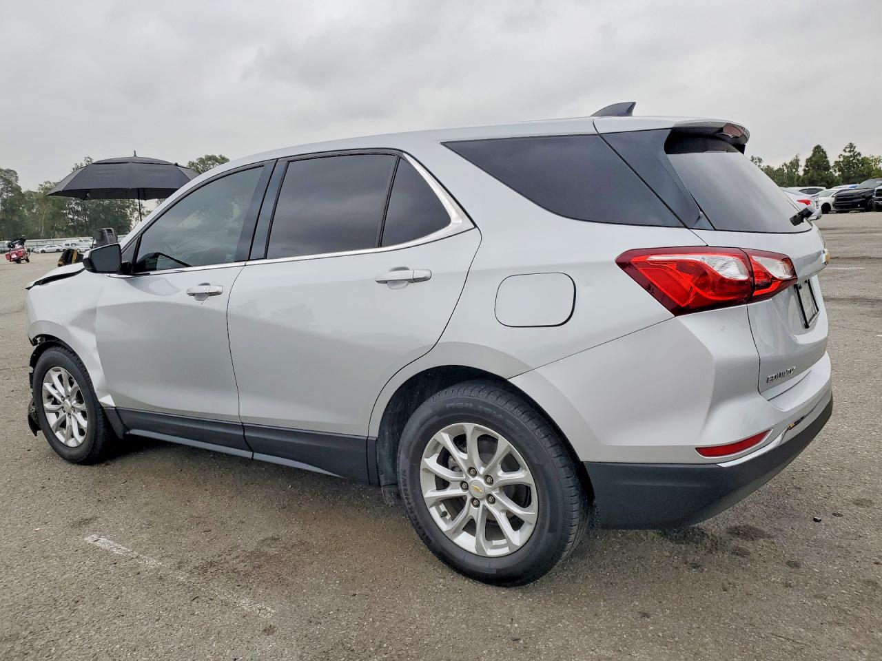 2020 CHEVROLET EQUINOX LT photo 3