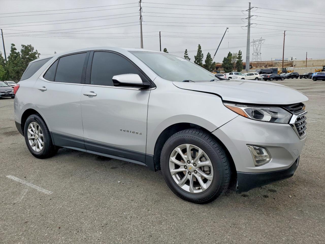 2020 CHEVROLET EQUINOX LT photo 7
