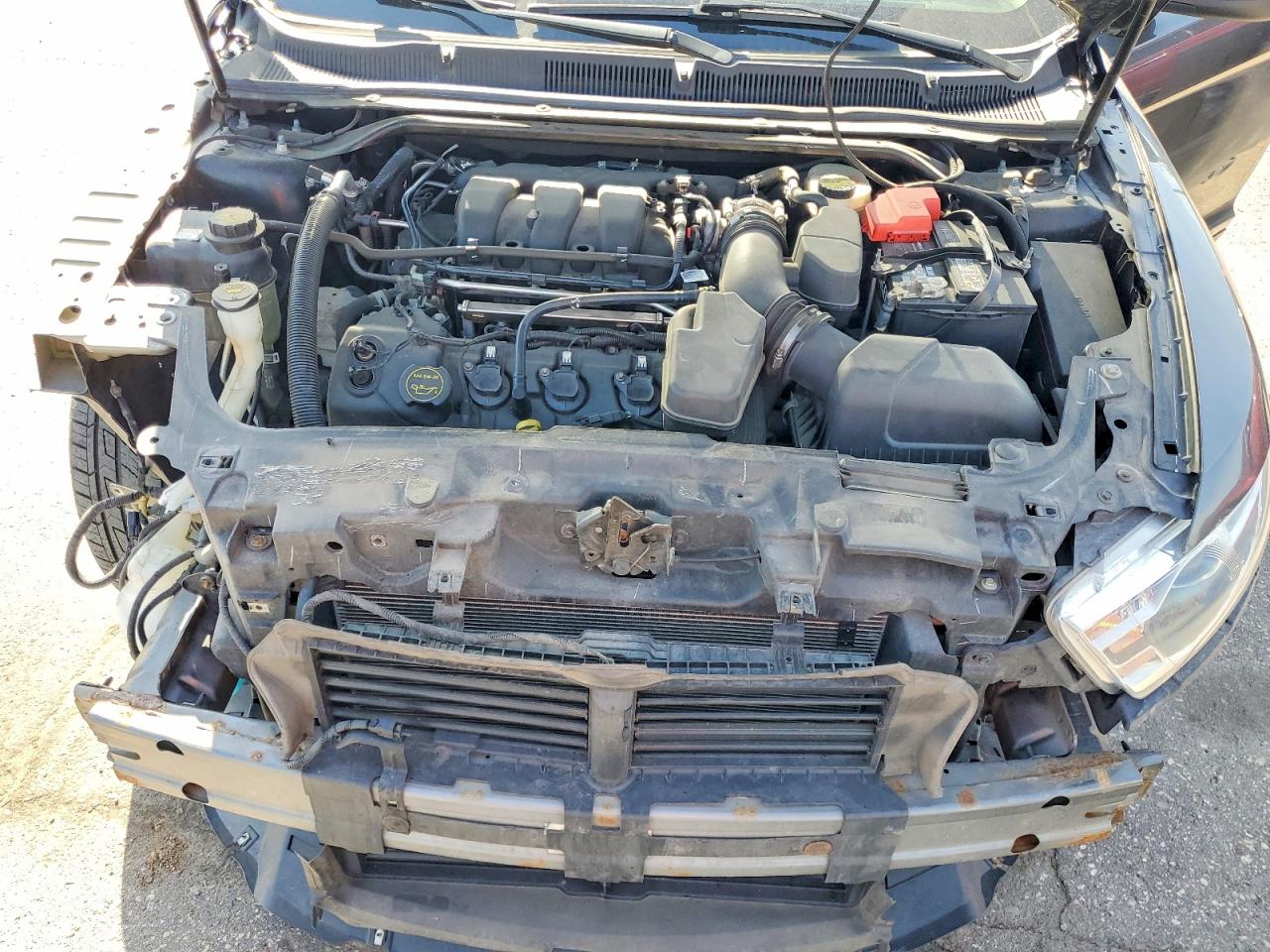 2016 FORD TAURUS SE photo 21