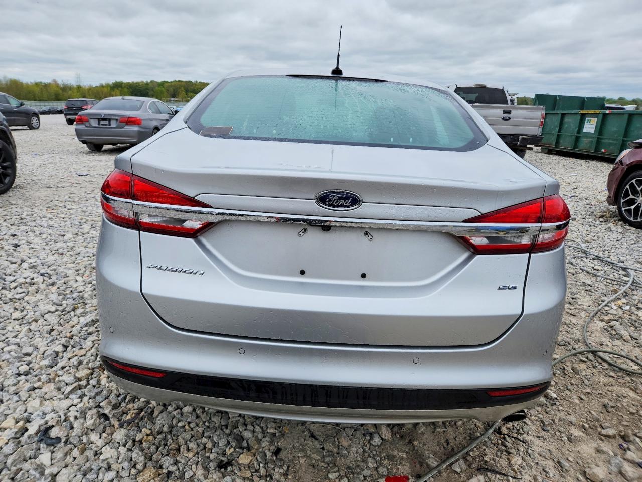 2017 FORD FUSION SE photo 11