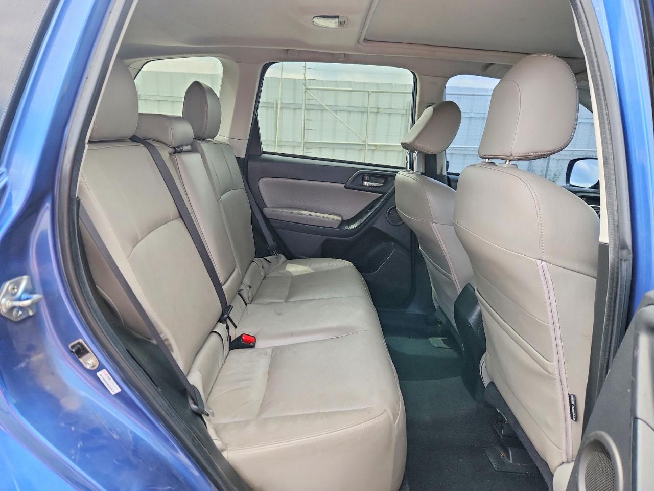 2015 SUBARU FORESTER 2.5I TOURING photo 11