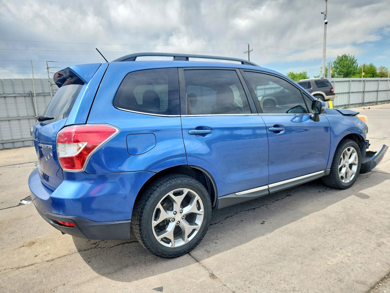 2015 SUBARU FORESTER 2.5I TOURING photo 3