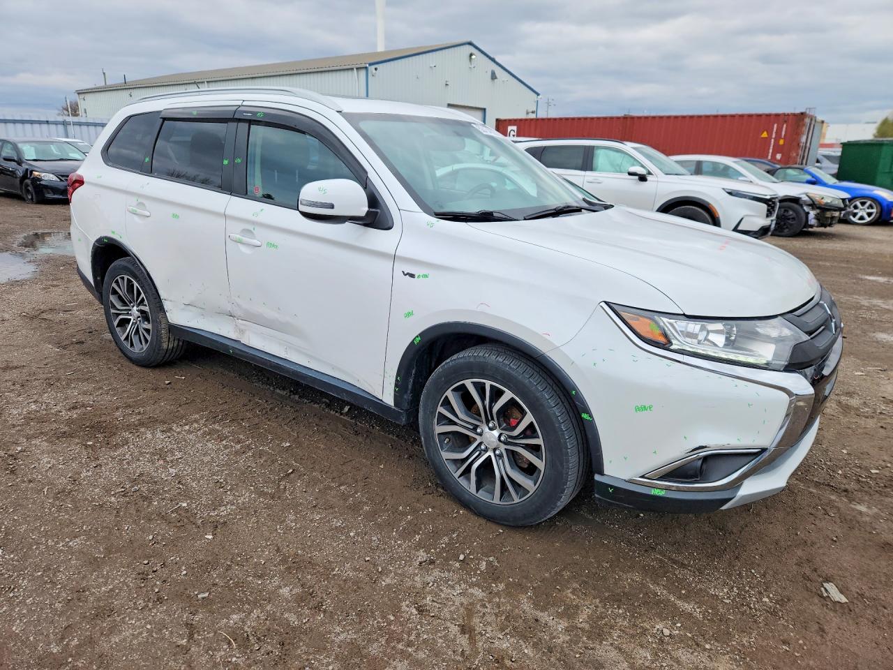 2016 MITSUBISHI OUTLANDER SE photo 10