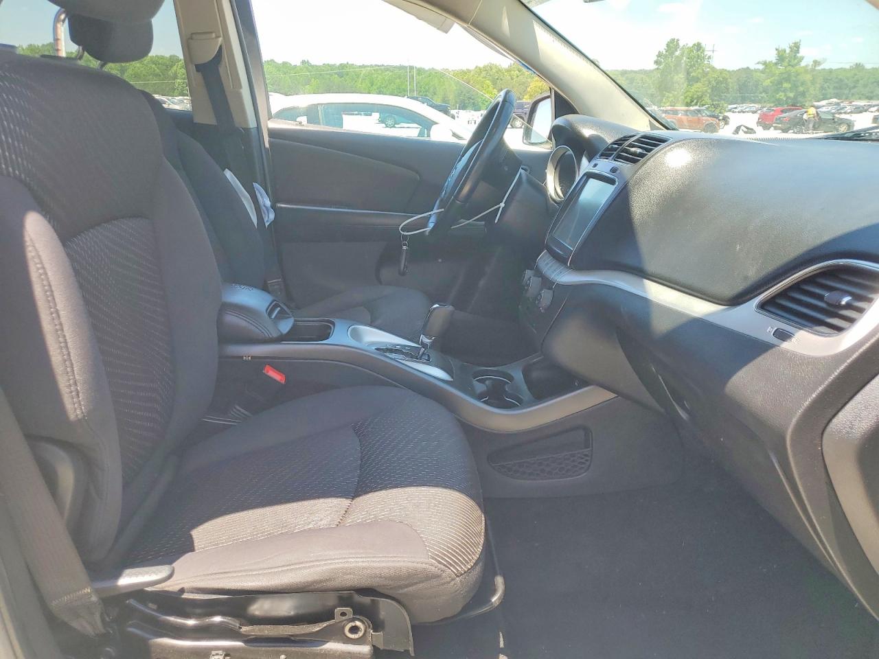 2015 DODGE JOURNEY SXT photo 13