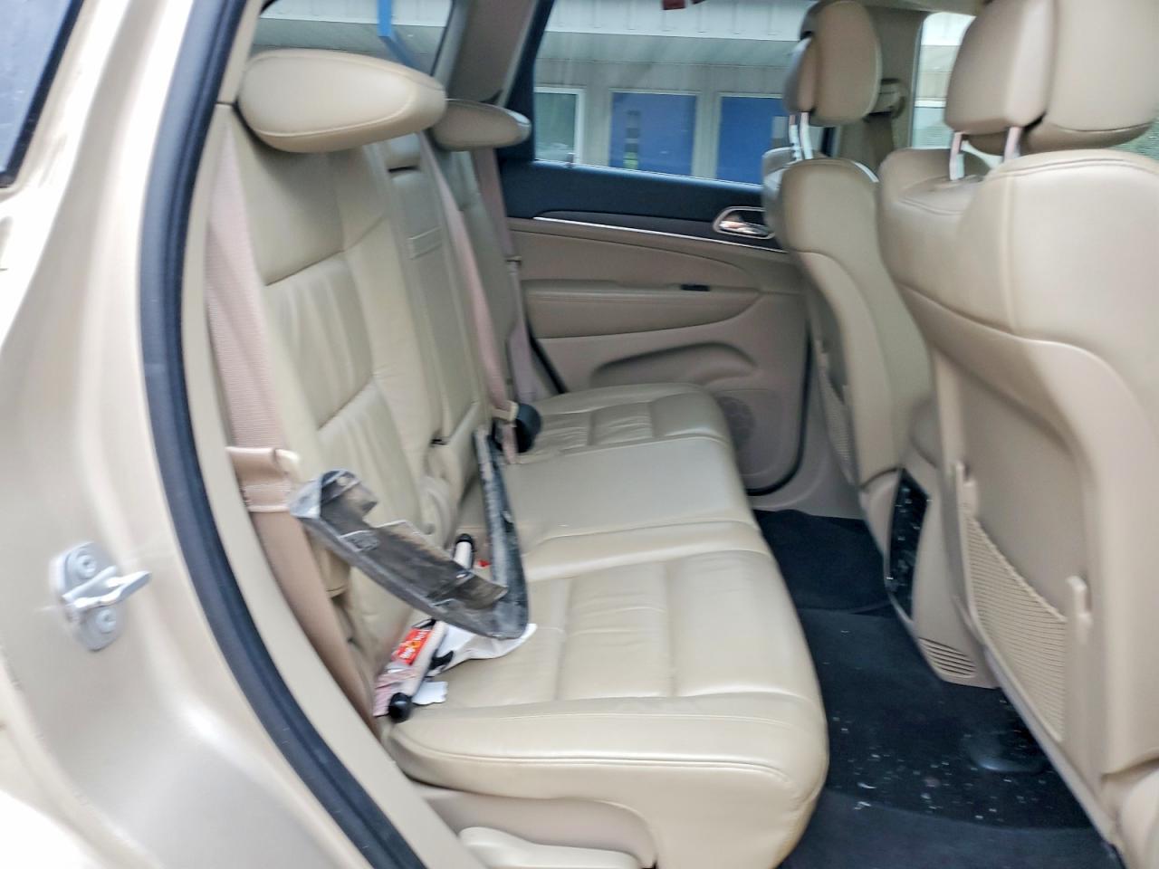 2015 JEEP GRAND CHEROKEE LIMITED photo 31