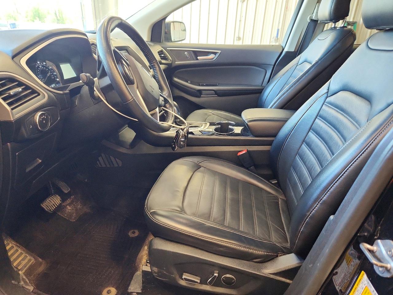 2016 FORD EDGE SEL photo 19
