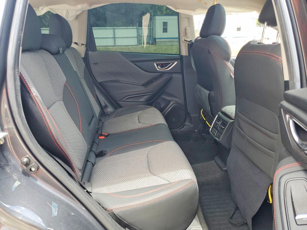 2021 SUBARU FORESTER SPORT photo 11