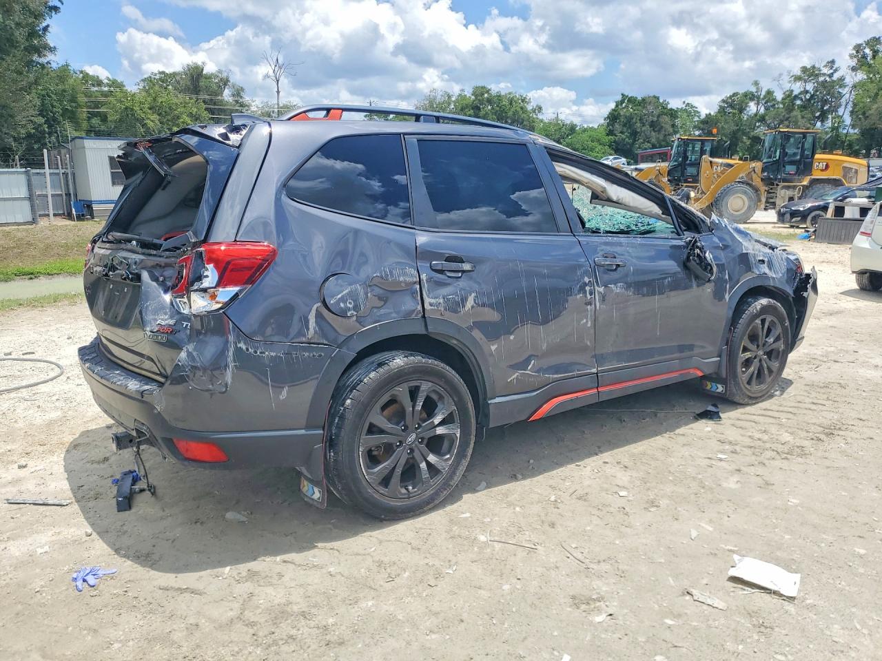 2021 SUBARU FORESTER SPORT photo 3