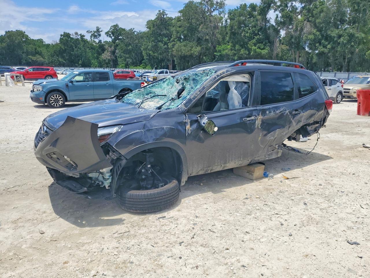 2021 SUBARU FORESTER