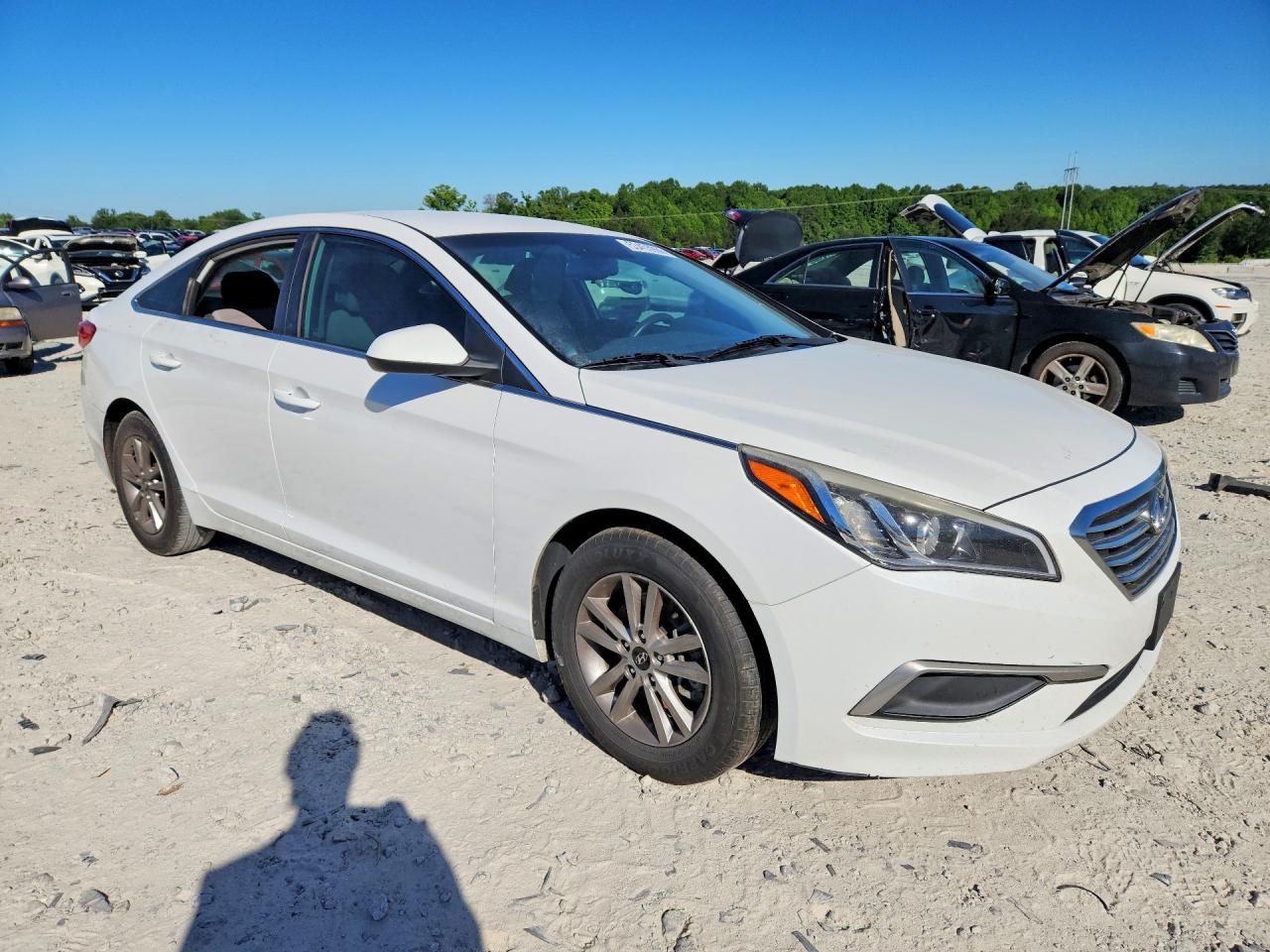 2016 HYUNDAI SONATA SE photo 4