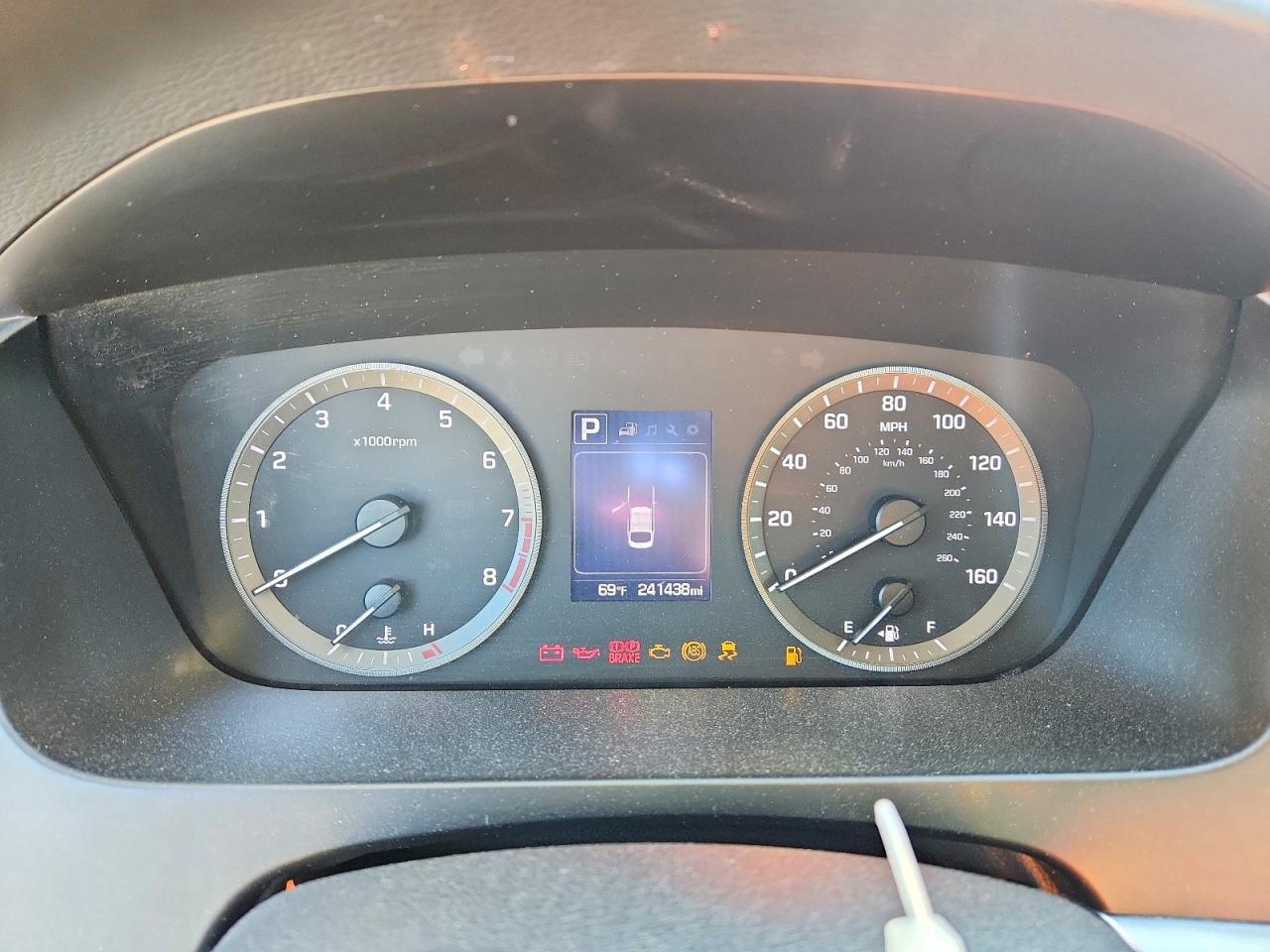 2016 HYUNDAI SONATA SE photo 9