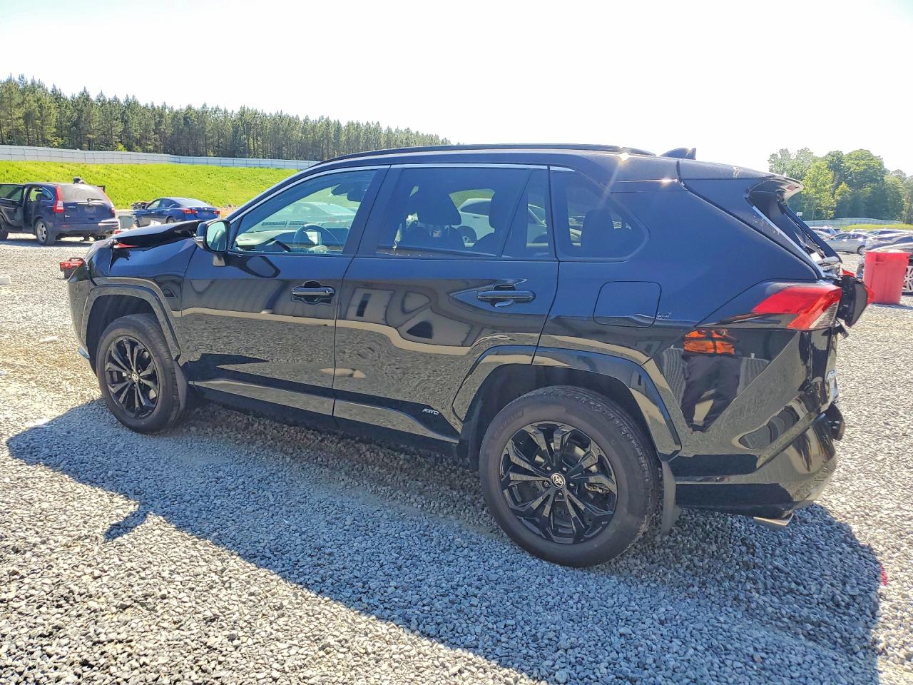 2024 TOYOTA RAV4 SE photo 4