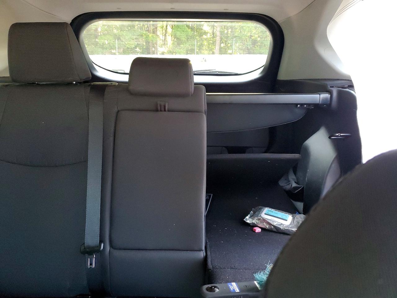 2025 TOYOTA RAV4 LE photo 28