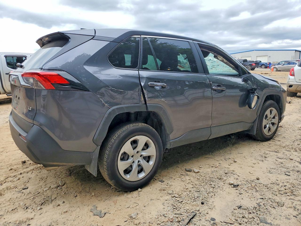 2025 TOYOTA RAV4 LE photo 7