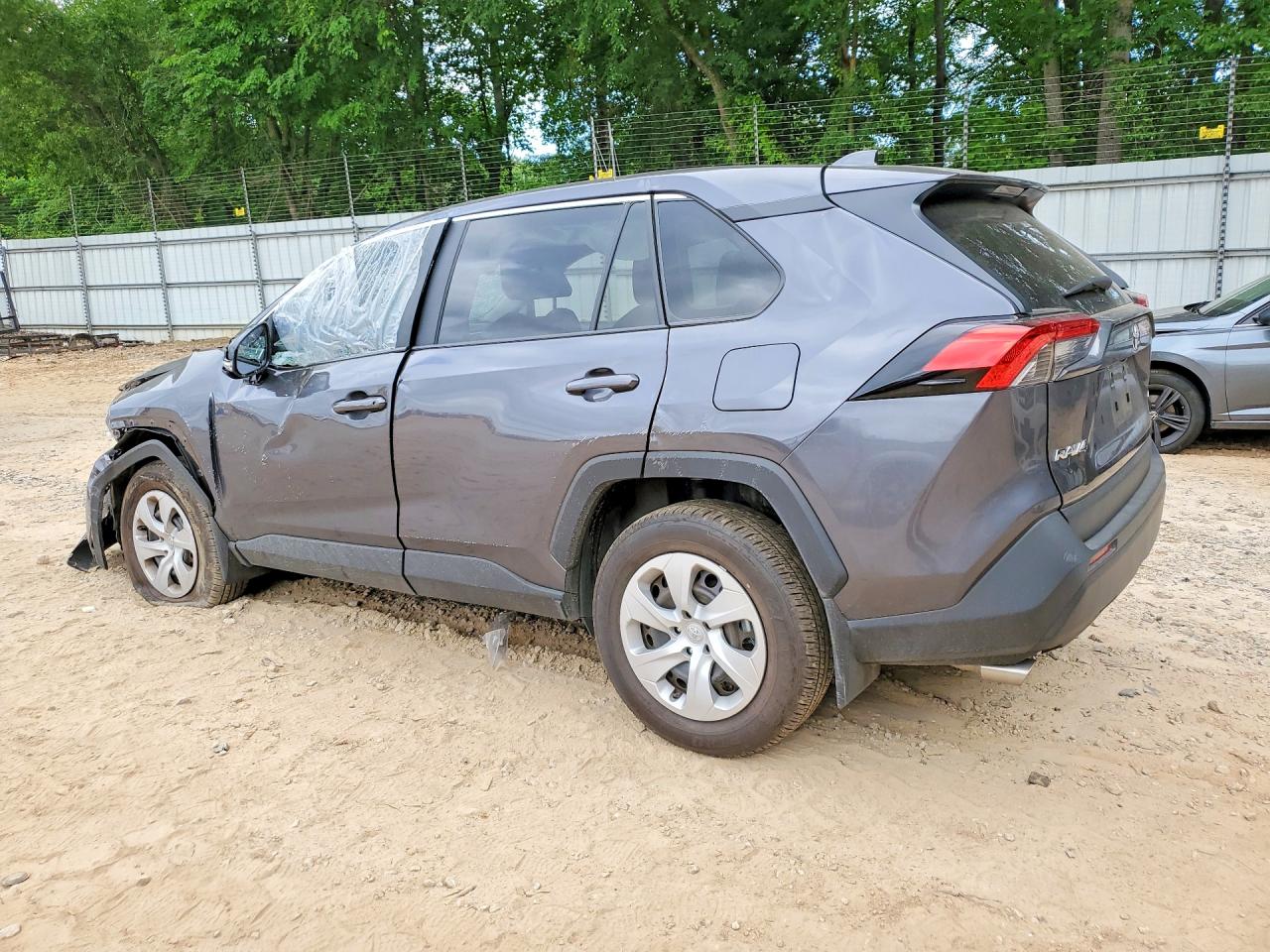 2025 TOYOTA RAV4 LE photo 4