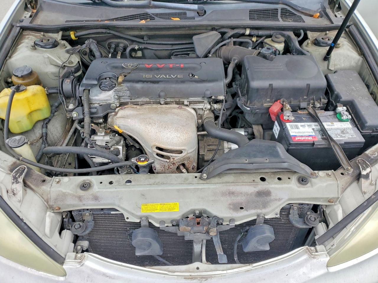 2002 TOYOTA CAMRY LE photo 11