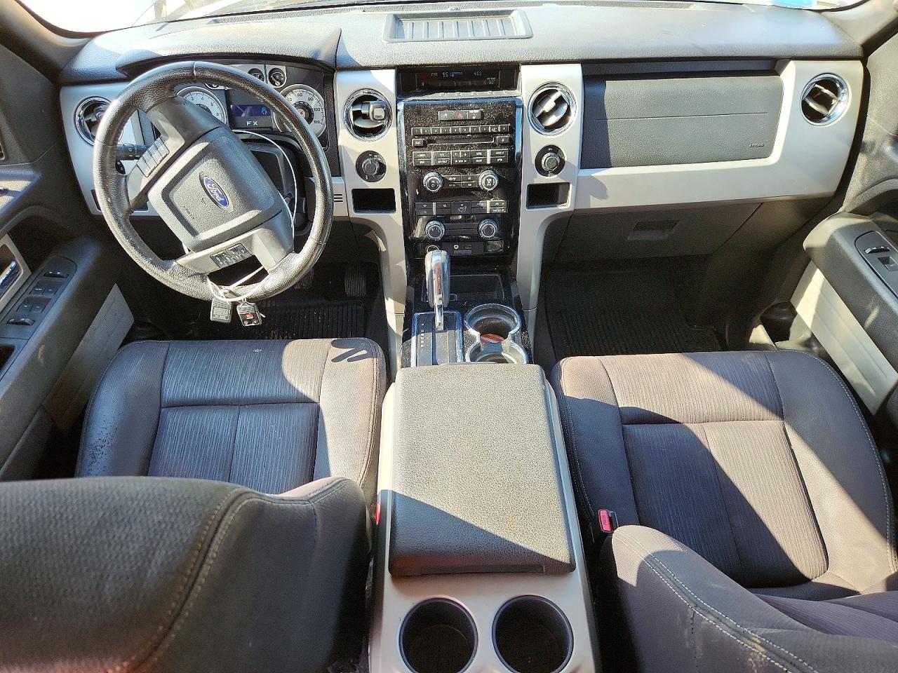 2010 FORD F150 SUPERCREW photo 22