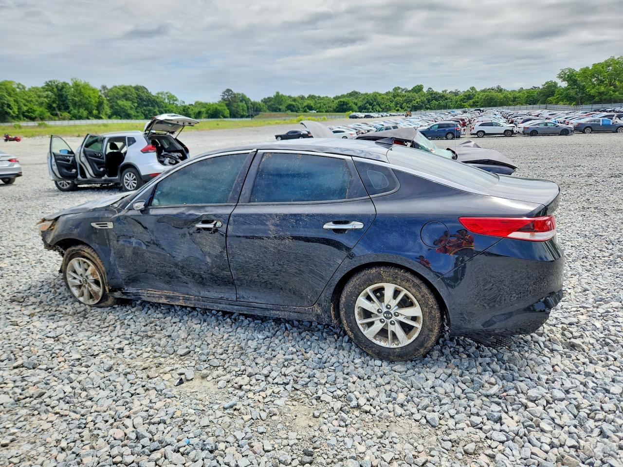2016 KIA OPTIMA LX photo 4