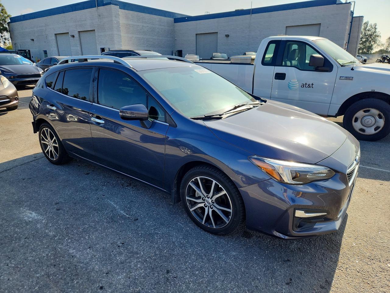 2017 SUBARU IMPREZA LIMITED photo 7