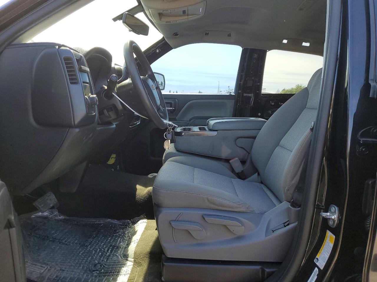 2018 CHEVROLET SILVERADO C1500 CUSTOM photo 13