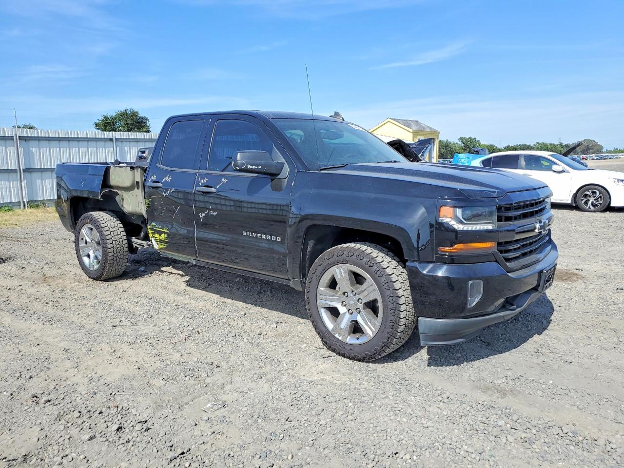 2018 CHEVROLET SILVERADO C1500 CUSTOM photo 7