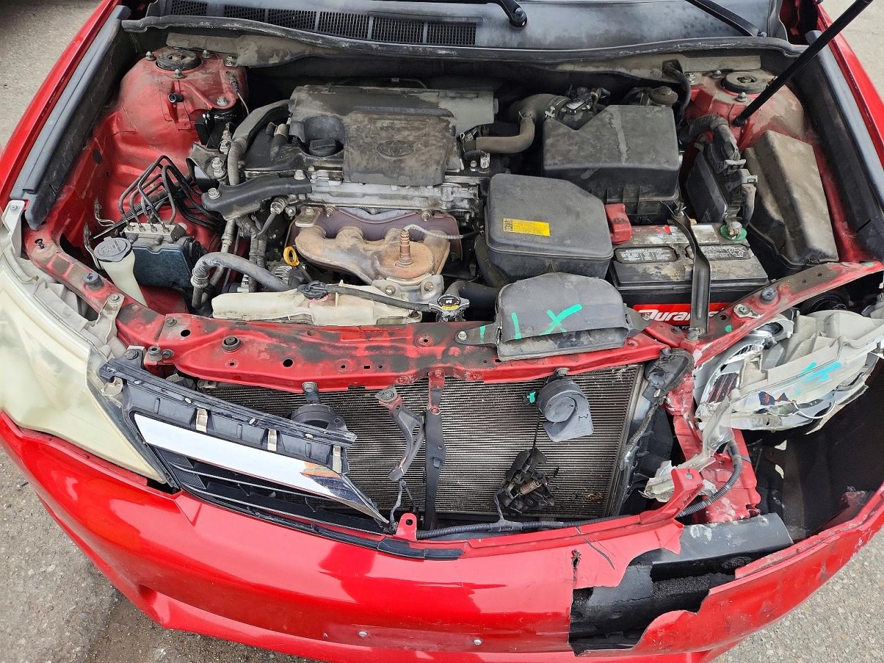 2012 TOYOTA CAMRY LE photo 21