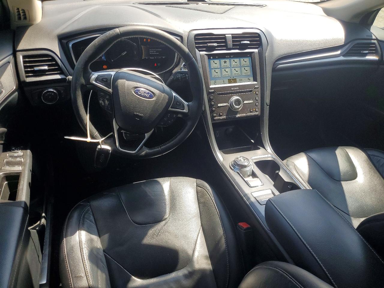 2017 FORD FUSION TITANIUM PHEV photo 22