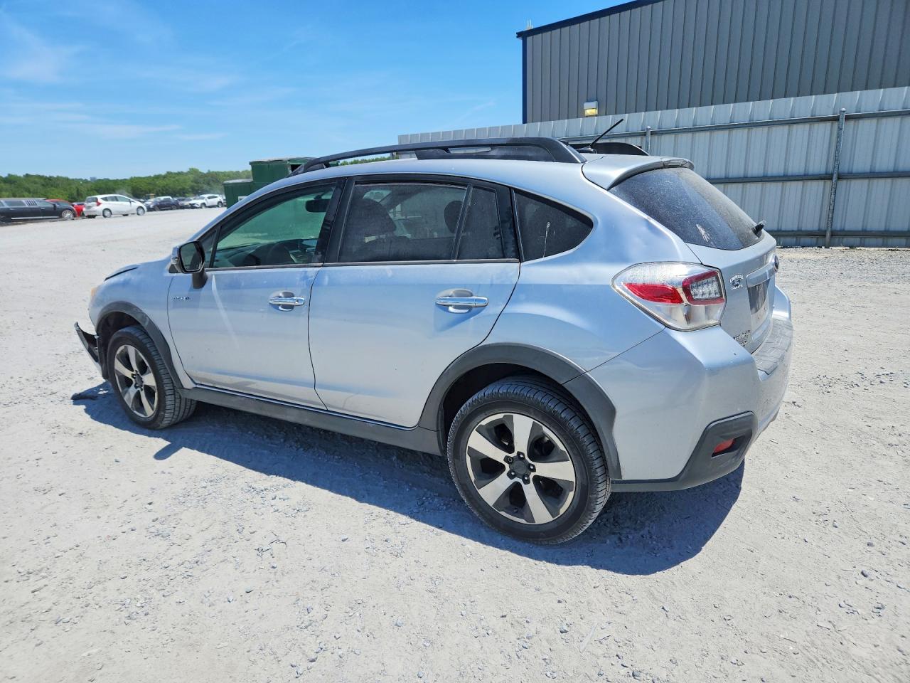 2014 SUBARU XV CROSSTREK 2.0I HYBRID TOURING photo 2