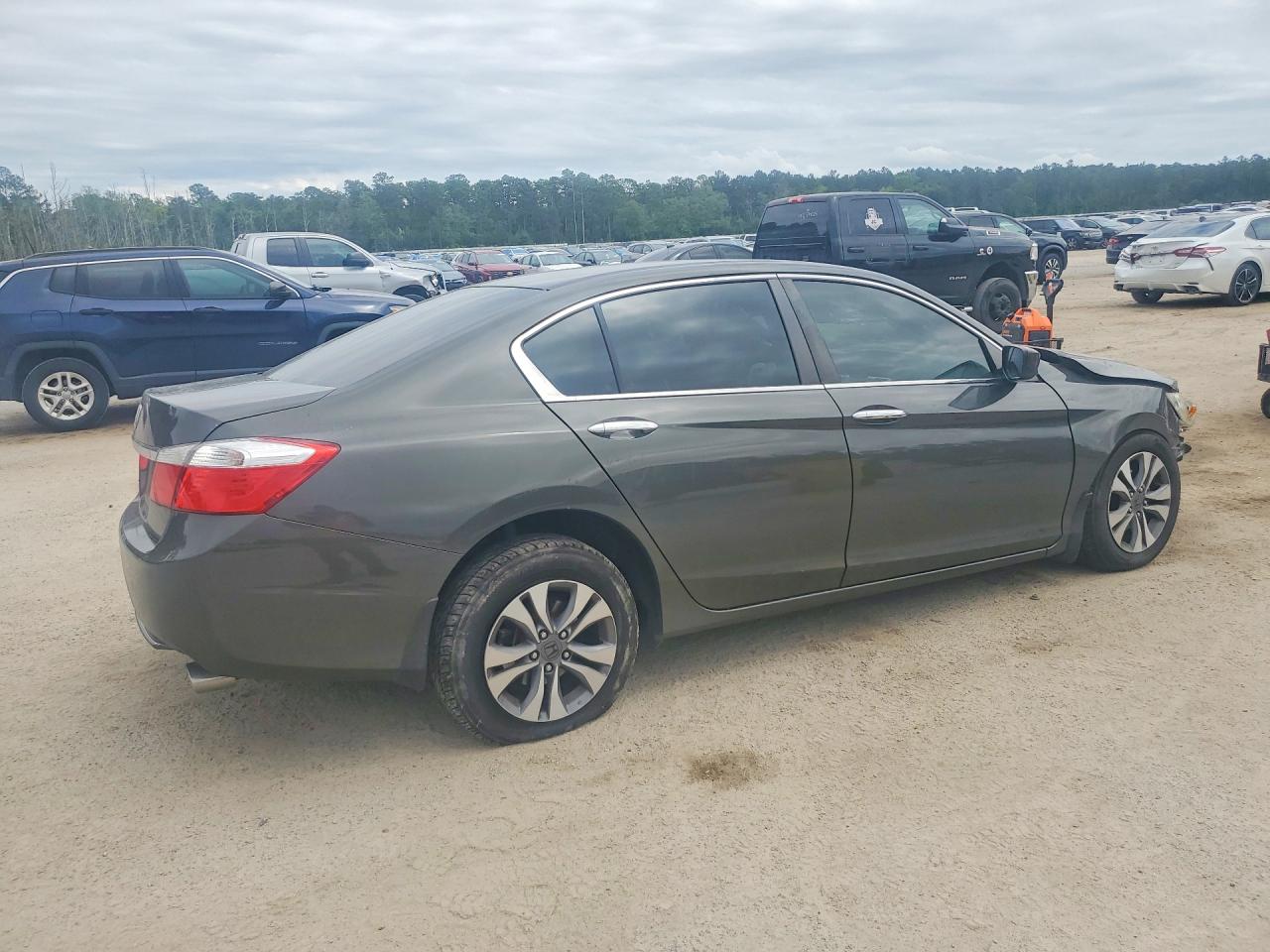 2014 HONDA ACCORD LX photo 3