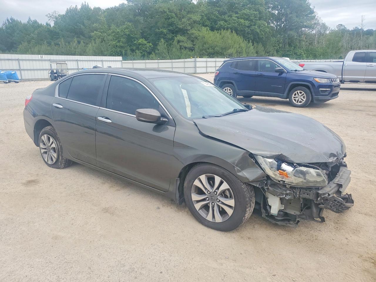 2014 HONDA ACCORD LX photo 4