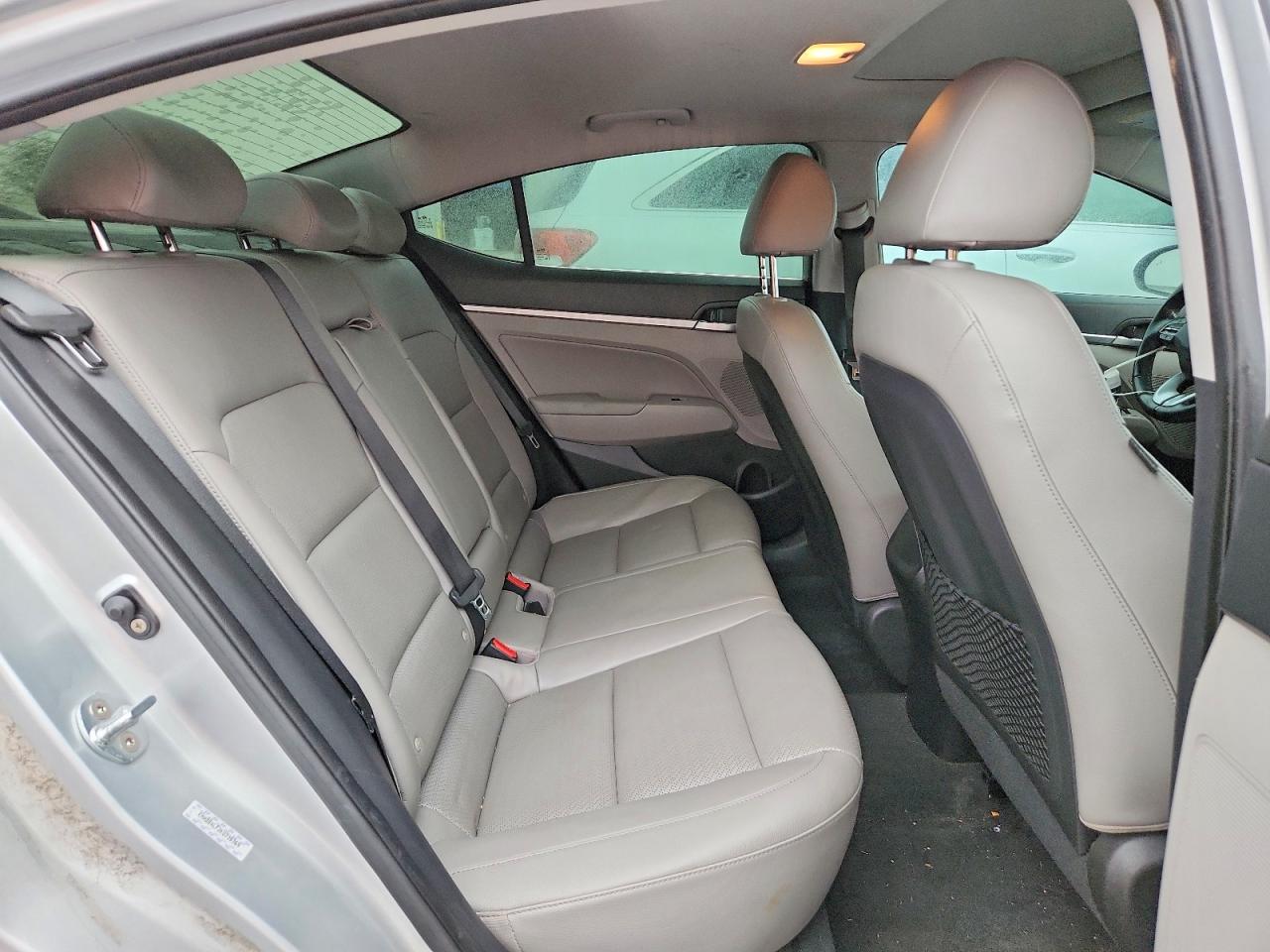 2019 HYUNDAI ELANTRA LIMITED photo 28