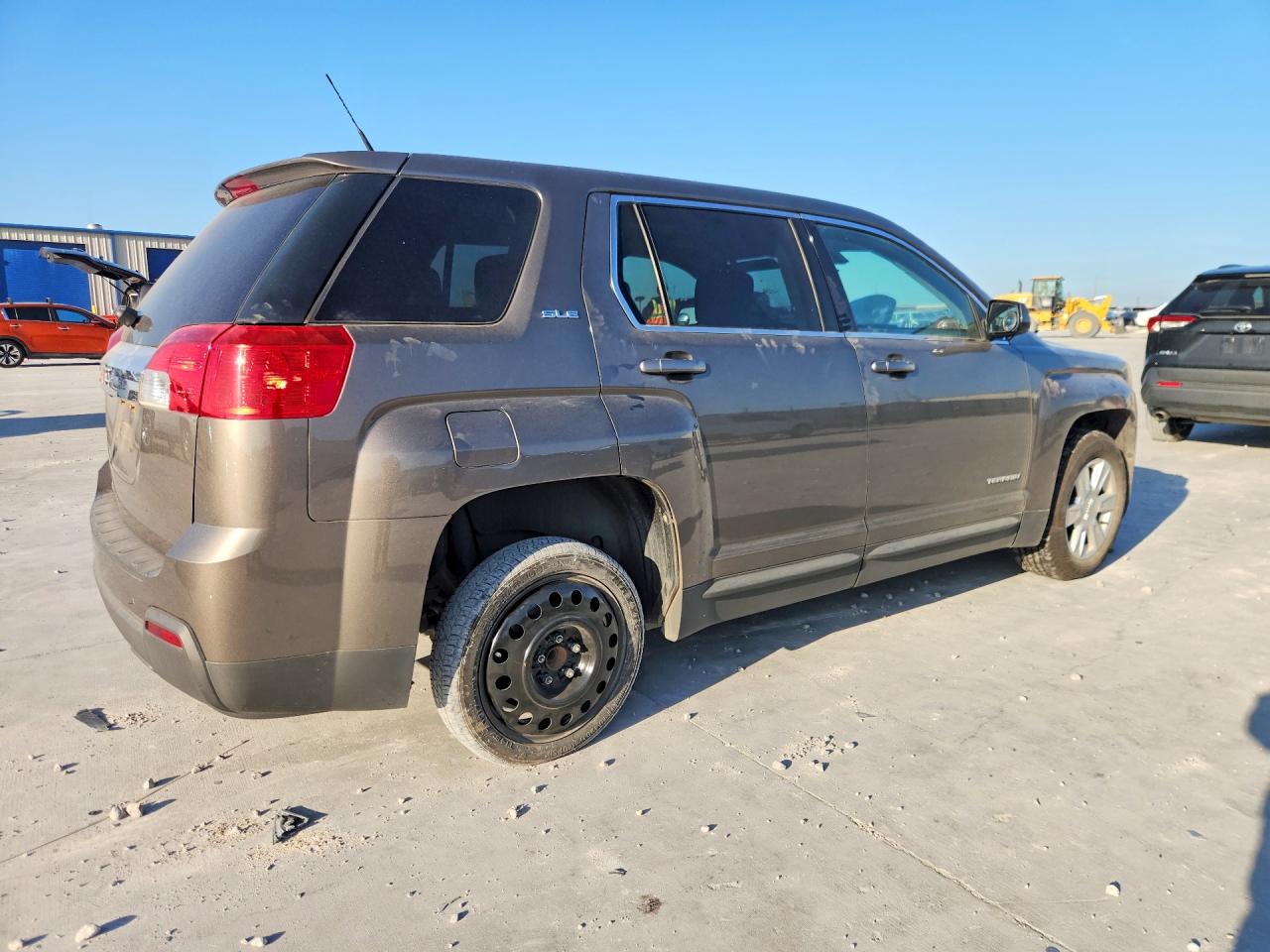 2011 GMC TERRAIN SLE photo 7
