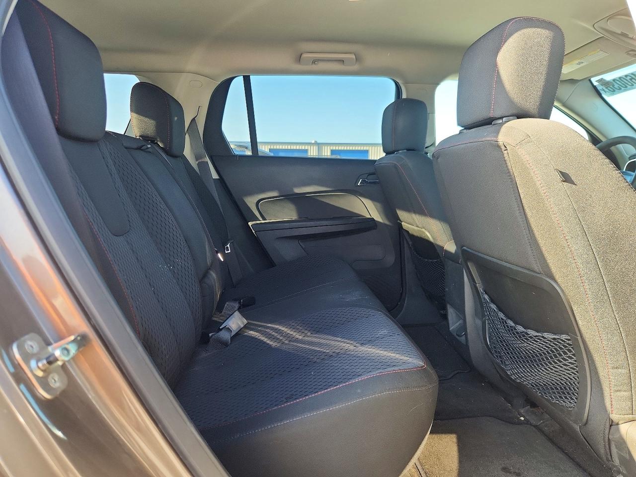2011 GMC TERRAIN SLE photo 31