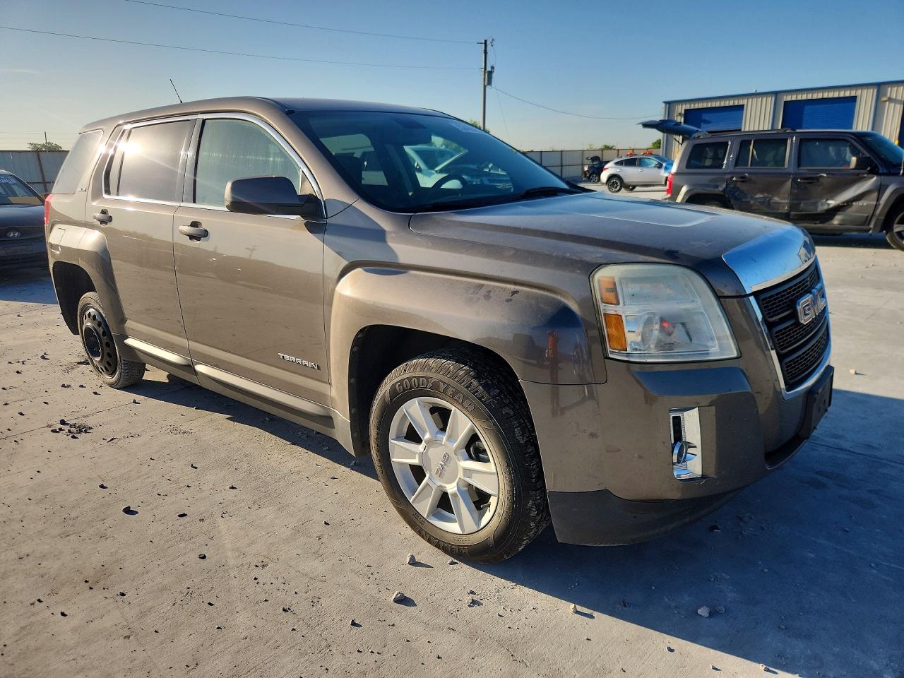 2011 GMC TERRAIN SLE photo 10