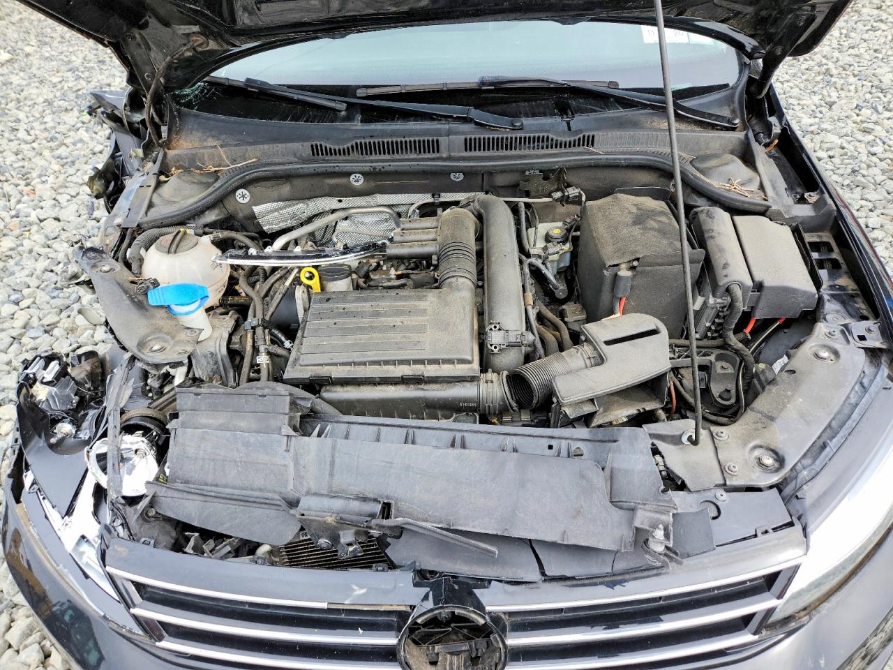 2017 VOLKSWAGEN JETTA SE photo 11