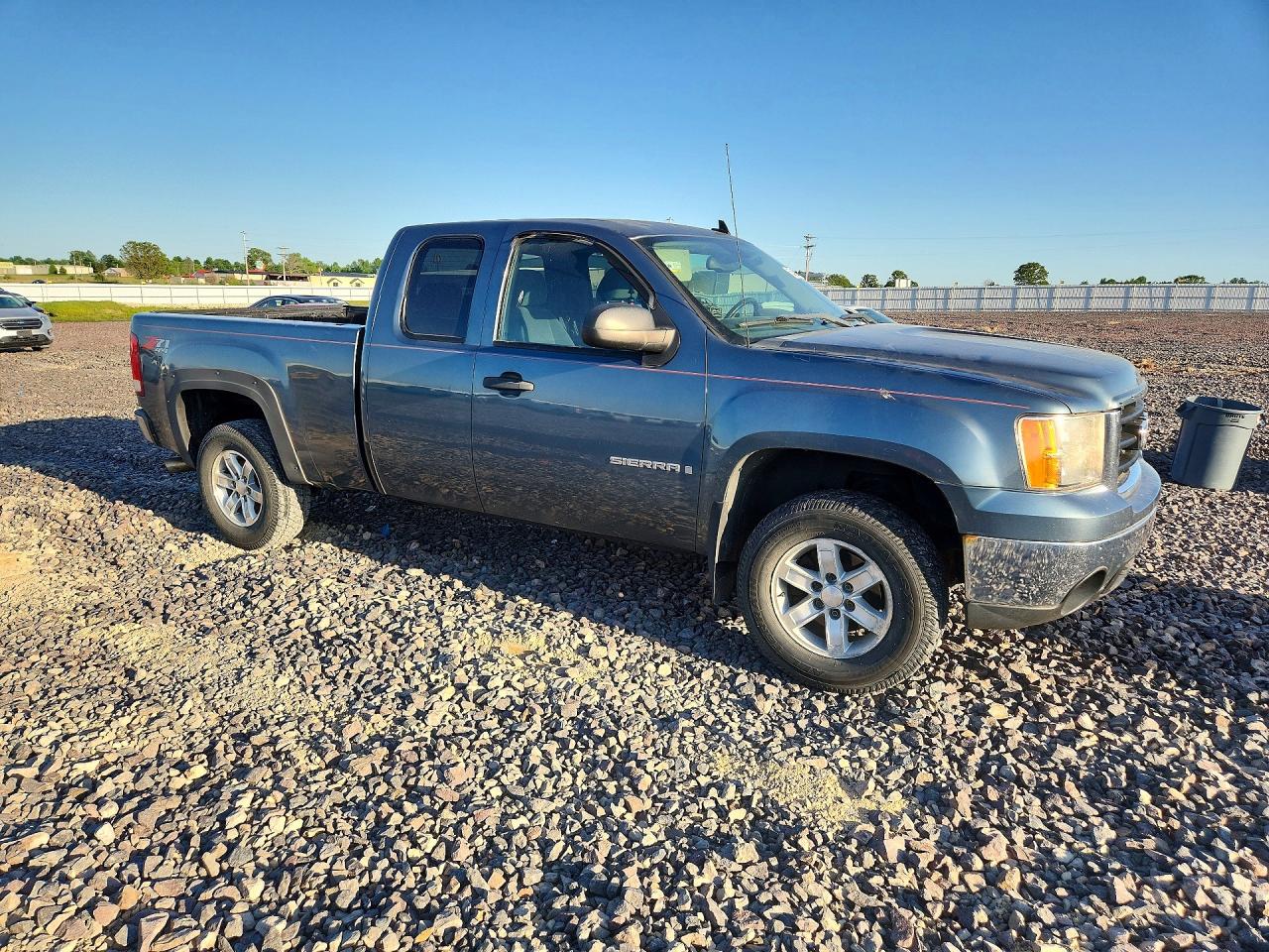 2007 GMC NEW SIERRA K1500 photo 4