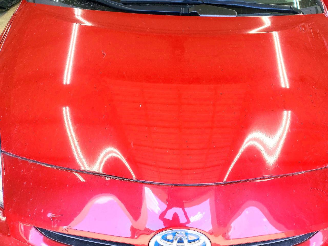 2010 TOYOTA PRIUS III photo 31